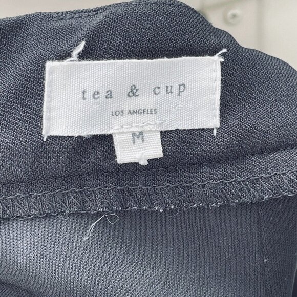 TEA & CUP‎ LOS ANGELES Women's Elegant Open Back Romper Medium Black Venice Lace - Picture 11 of 16